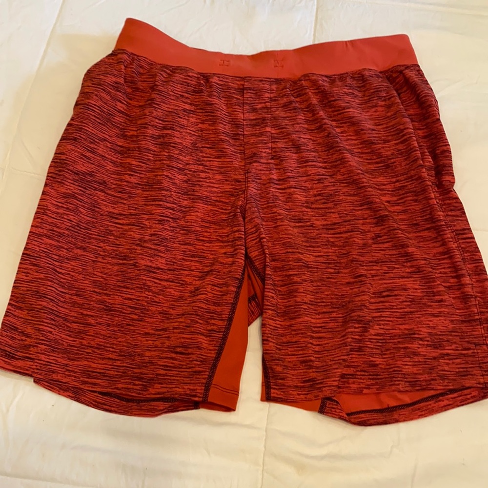 Lululemon THE short size XL 9” inseam